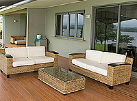 Lake Tinaroo Accommodation Deck 